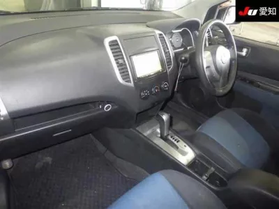 Nissan WINGROAD