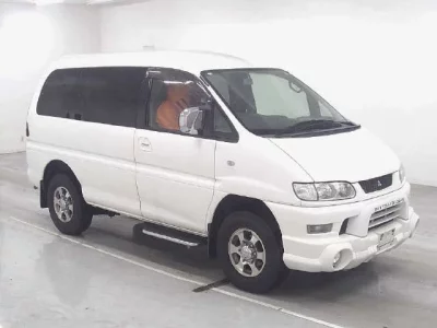 Mitsubishi DELICA