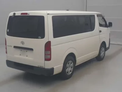 Toyota REGIUS ACE VAN