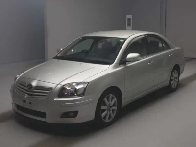 Toyota AVENSIS SEDAN