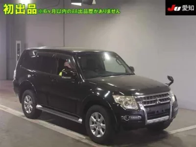 Mitsubishi PAJERO