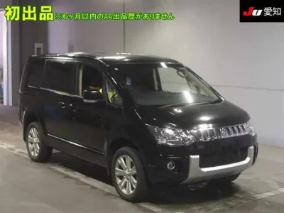 Mitsubishi DELICA D5