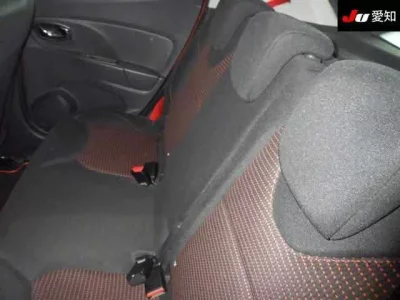 Renault LUTECIA