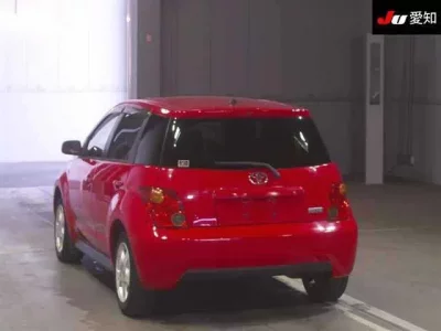 Toyota IST