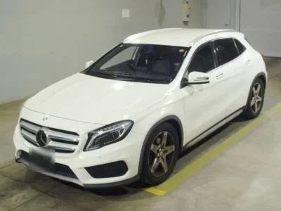 Mercedes-Benz GLA CLASS