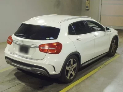 Mercedes-Benz GLA CLASS