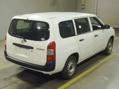 Toyota SUCCEED