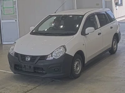 Nissan AD