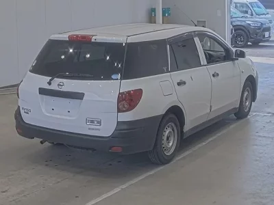 Nissan AD