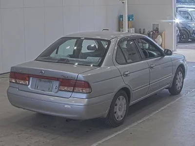 Nissan SUNNY