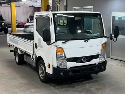Nissan ATLAS