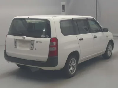 Toyota SUCCEED