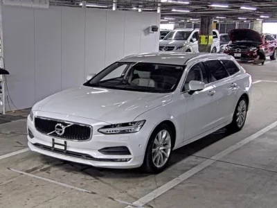 Volvo V90