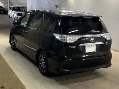 Toyota ESTIMA HYBRID