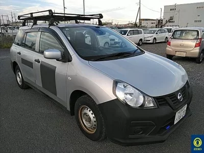 Nissan AD