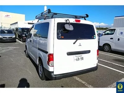 Mitsubishi DELICA