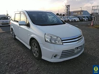 Nissan LAFESTA