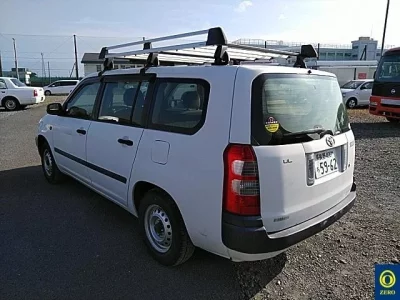 Toyota SUCCEED