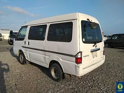 Nissan VANETTE VAN