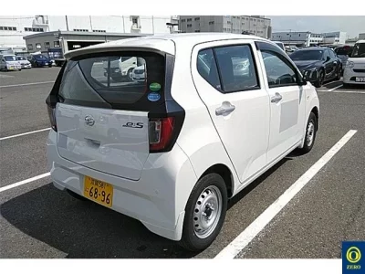 Daihatsu MIRA E S