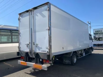 Nissan CONDOR