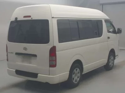 Toyota REGIUS ACE VAN