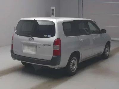 Toyota SUCCEED