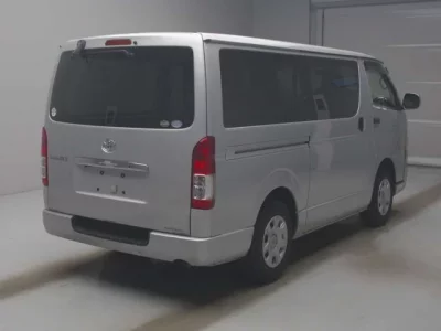 Toyota REGIUS ACE VAN