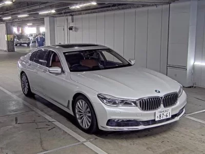 BMW 7-Series