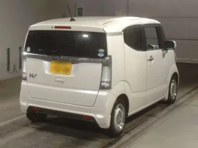 Honda N BOX SLASH