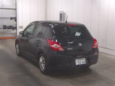 Nissan TIIDA