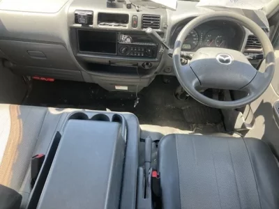 Mazda BONGO VAN