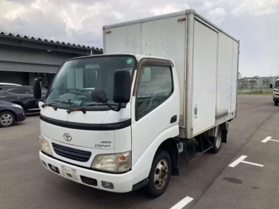 Toyota DYNA