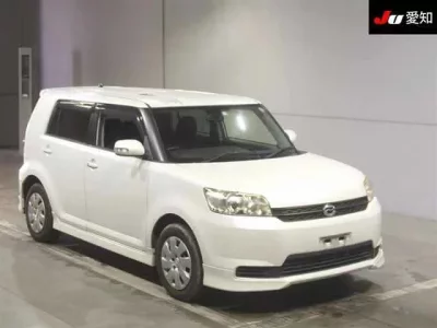 Toyota COROLLA RUMION