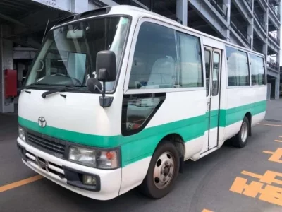 Toyota COASTER
