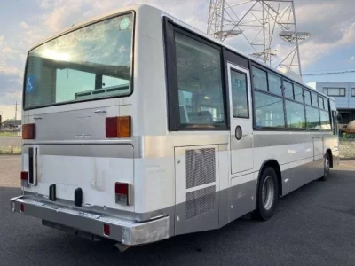 Hino BLUERIBBON
