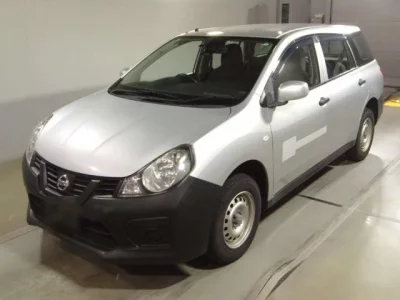 Nissan AD