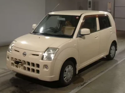Nissan PINO