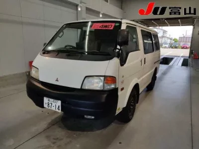 Mitsubishi DELICA