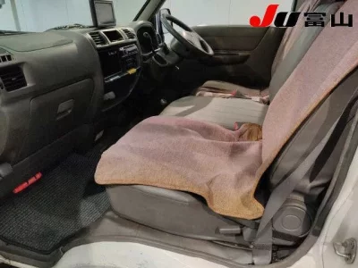 Mitsubishi DELICA