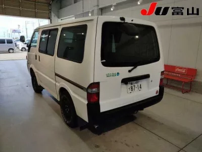 Mitsubishi DELICA