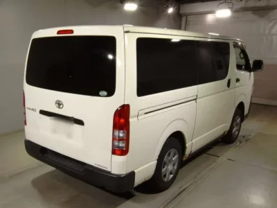 Toyota REGIUS ACE VAN