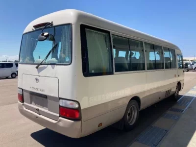 Toyota COASTER