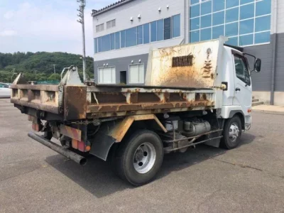 Mitsubishi FUSO FIGHTER