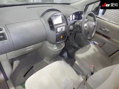 Nissan LAFESTA