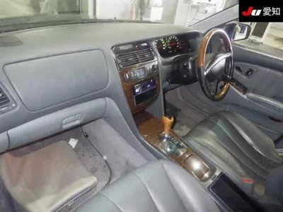 Mitsubishi DIAMANTE