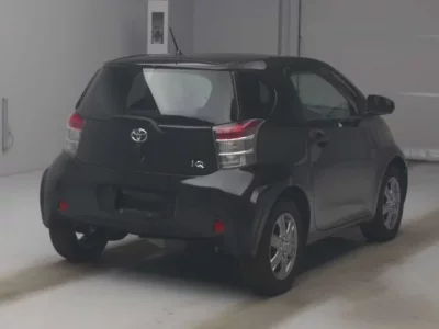 Toyota IQ