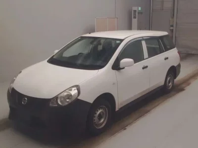 Nissan AD