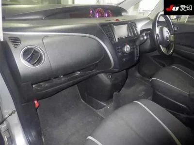 Mazda BIANTE
