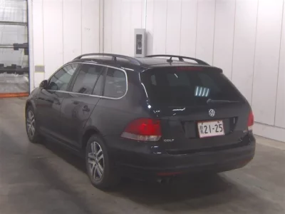 Volkswagen GOLF VARIANT